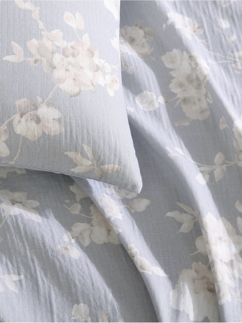 Calvin Klein Duvet Cover Set Queen Light Gray/Ivory Floral Cotten Gauze - Picture 3 of 12